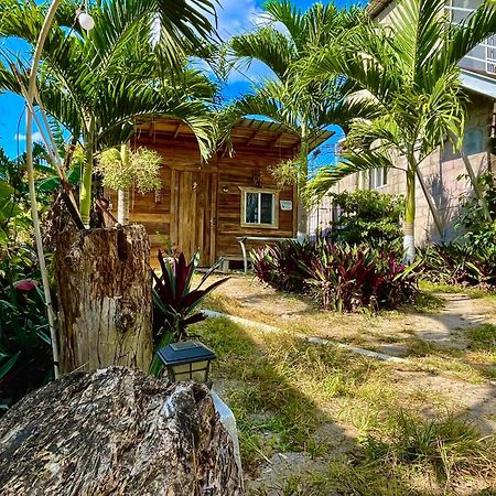 Casa Ricky'S Hostel Orange Walk Town Exterior photo
