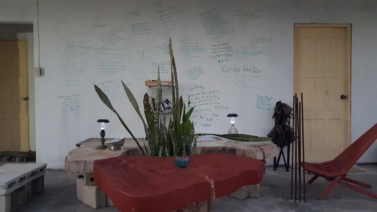 Casa Ricky'S Hostel Orange Walk Town Exterior photo